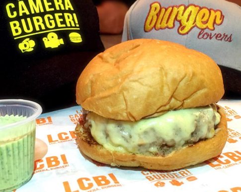 Basicão Burger - Luz, Câmera, Burger!